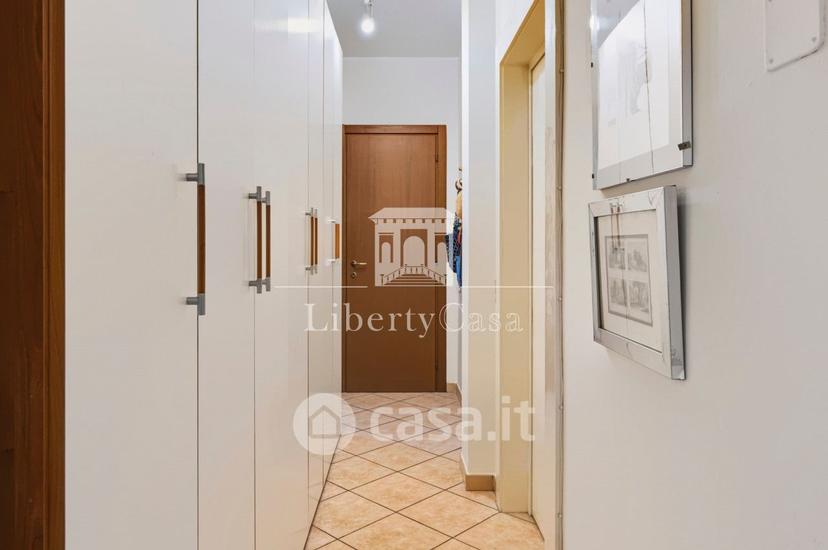 Trilocale in Via al Vittoriale — foto 2 di 21
