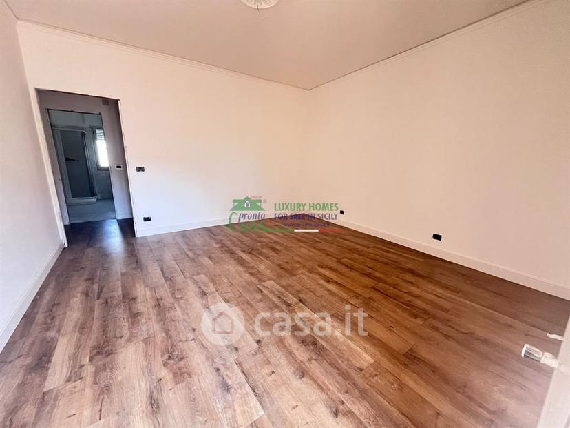 Appartamento in Viale della Resistenza — foto 9 di 25