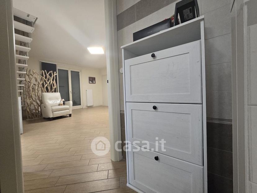 Trilocale in Via Paolo Bozzini — foto 12 di 79