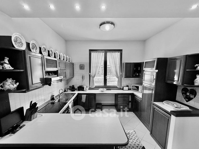 Villa in Via A. Mantegna — foto 43 di 47