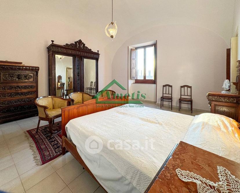 Appartamento in Via Procusi — foto 5 di 58