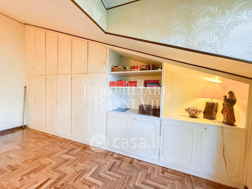 Villa in Via Marinotti — foto 23 di 58