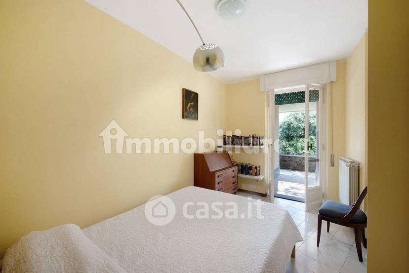 Villa in Via della Rotonda 22 — foto 21 di 73