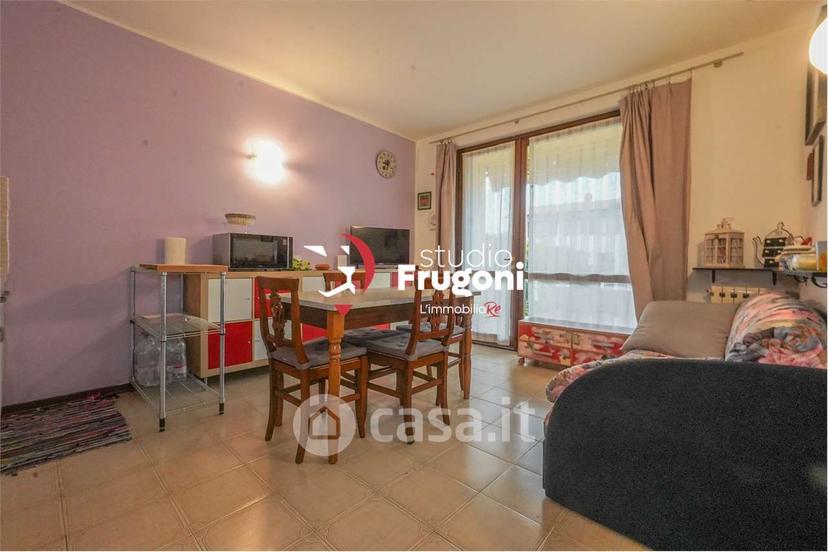 Bilocale in Via Guasch — foto 12 di 17