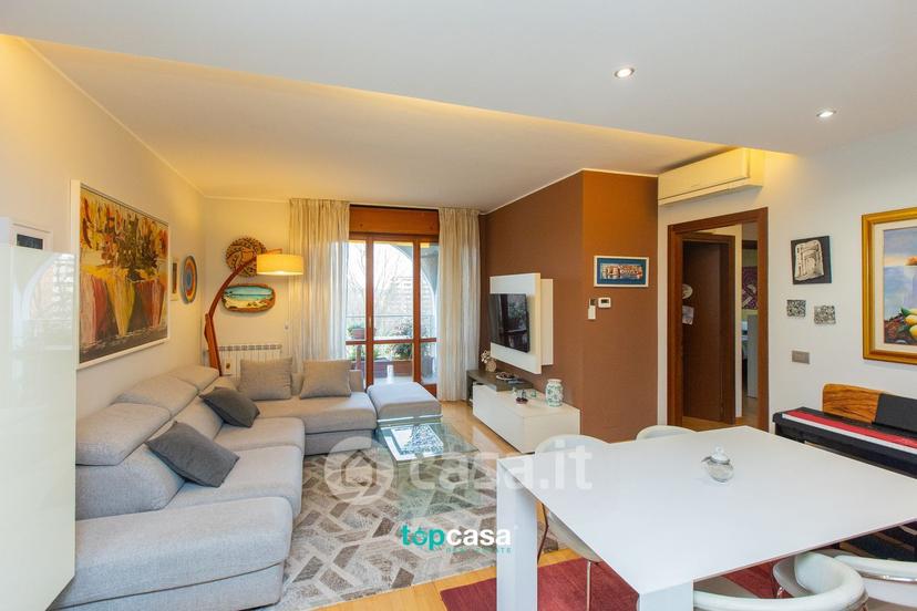 Quadrilocale in Viale Stelvio 169 — foto 41 di 42