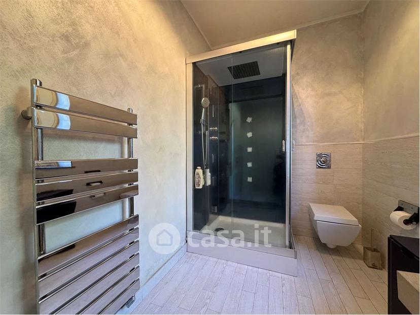 Villa in Ss33 del Sempione 67 — foto 48 di 60