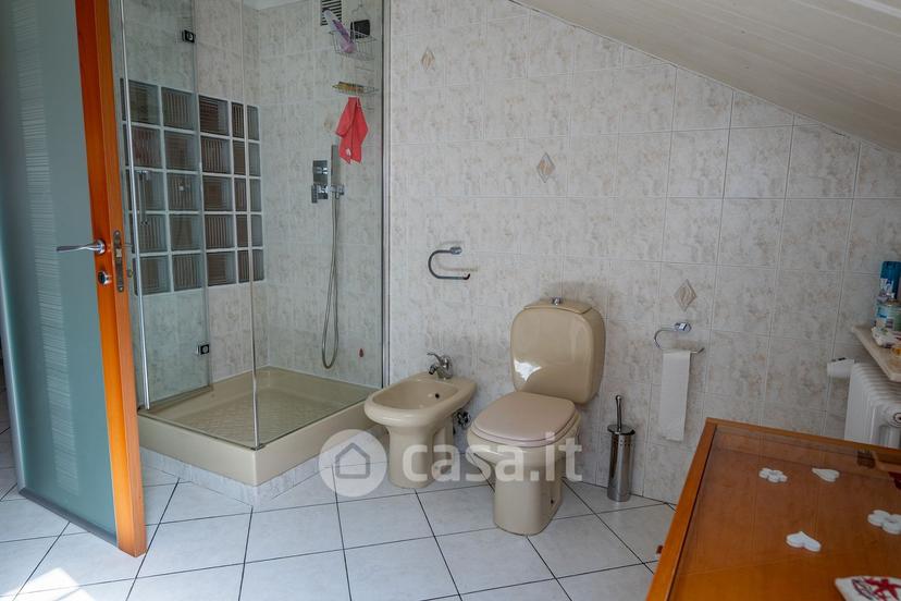 Villa in Strada Statale 1 69 — foto 16 di 34