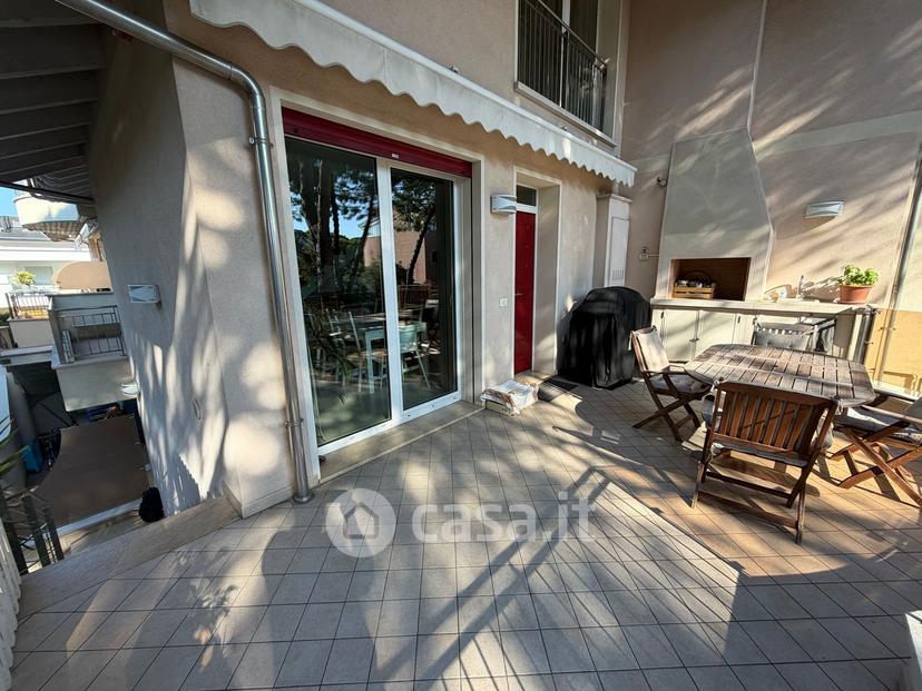Quadrilocale in Viale Capua 2 R — foto 11 di 32