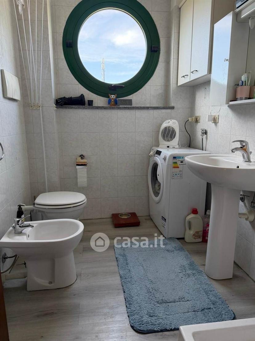 Trilocale in Via Montello 53 C — foto 2 di 29