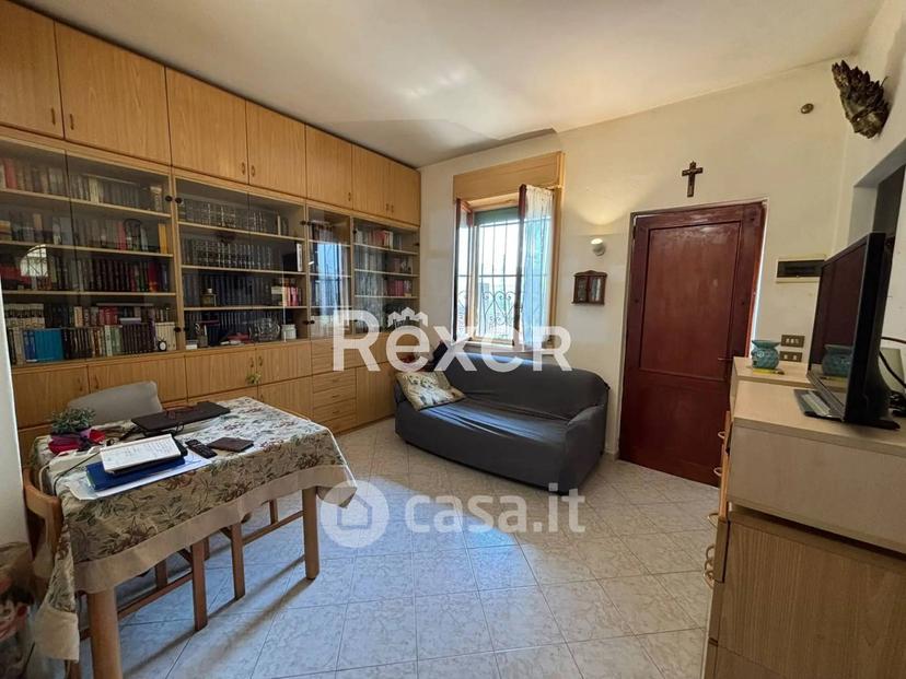 Trilocale in Via delle Ginestre — foto 23 di 26