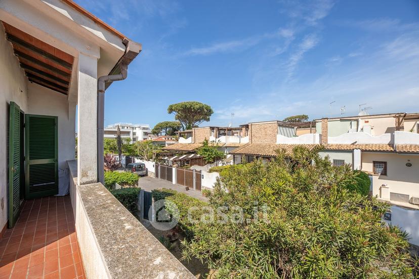 Villa in Via Porto San Giorgio — foto 11 di 38