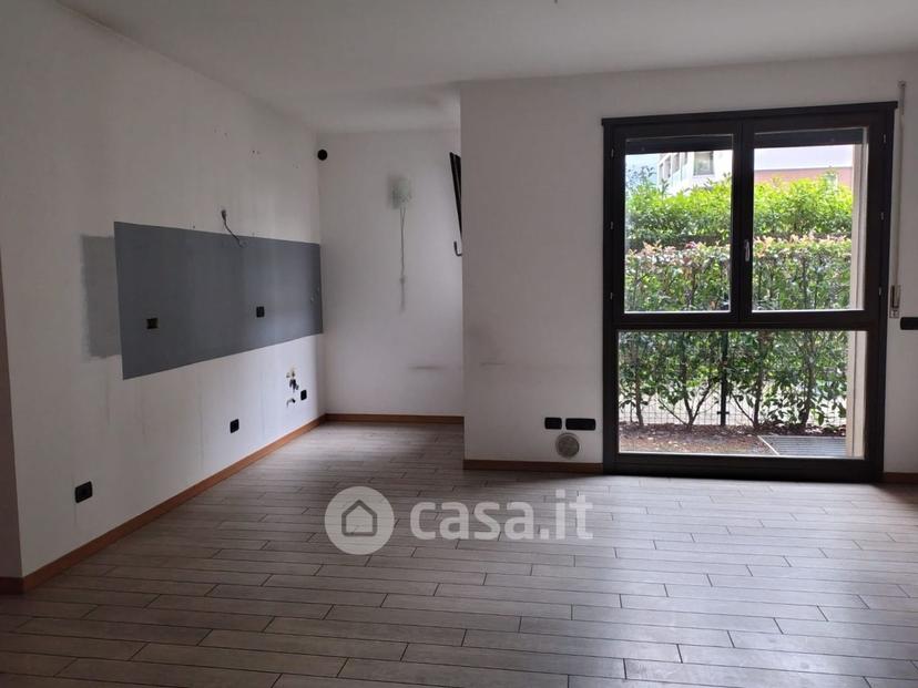 Bilocale in Via Europa 106 — foto 18 di 20