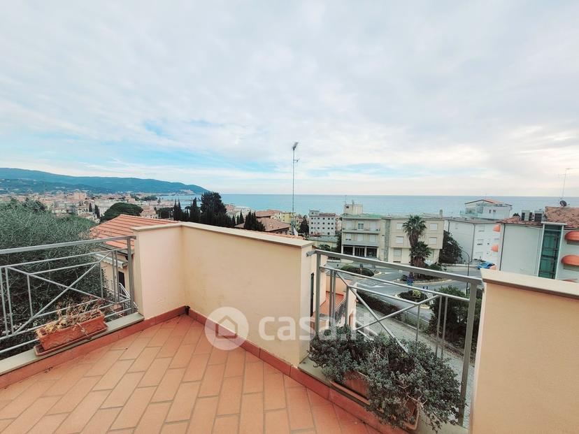 Bilocale in Via Divina Provvidenza — foto 16 di 44