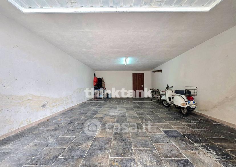 Villa in Via del Giglio — foto 15 di 41
