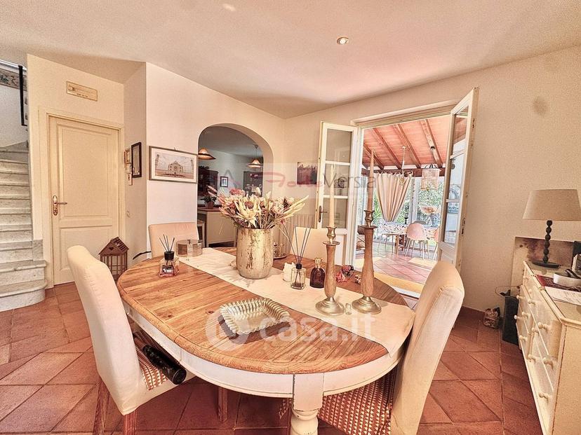 Villa in Via Alpi Apuane — foto 12 di 44