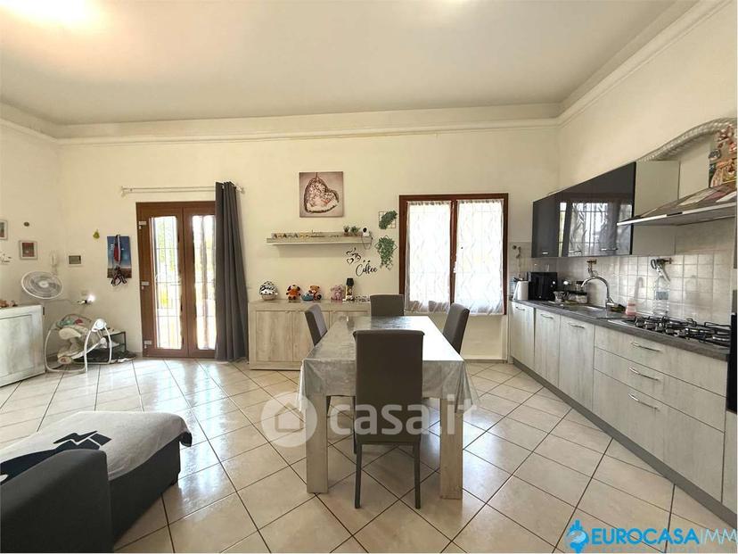 Quadrilocale in Via A. Ferretti 93 — foto 18 di 27