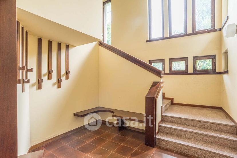 Villa in Via Pozzi — foto 11 di 28