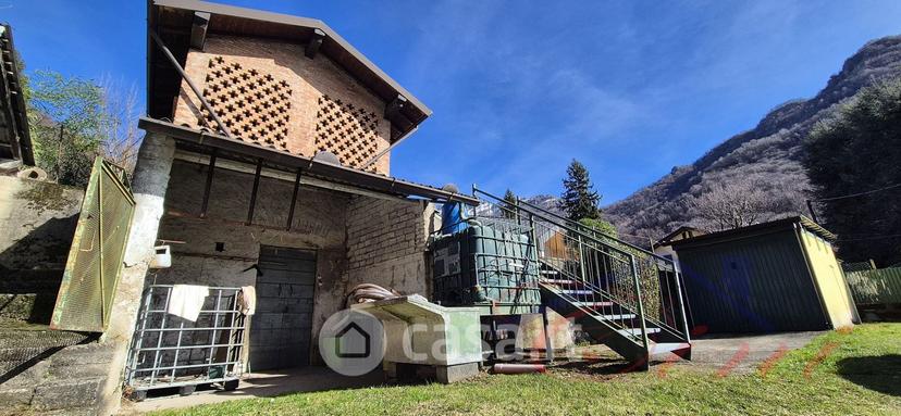 Villa in Via della Valsassina — foto 18 di 96