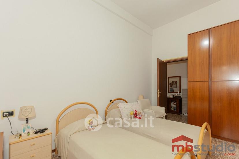 Bilocale in Via Cesare Battisti — foto 12 di 25