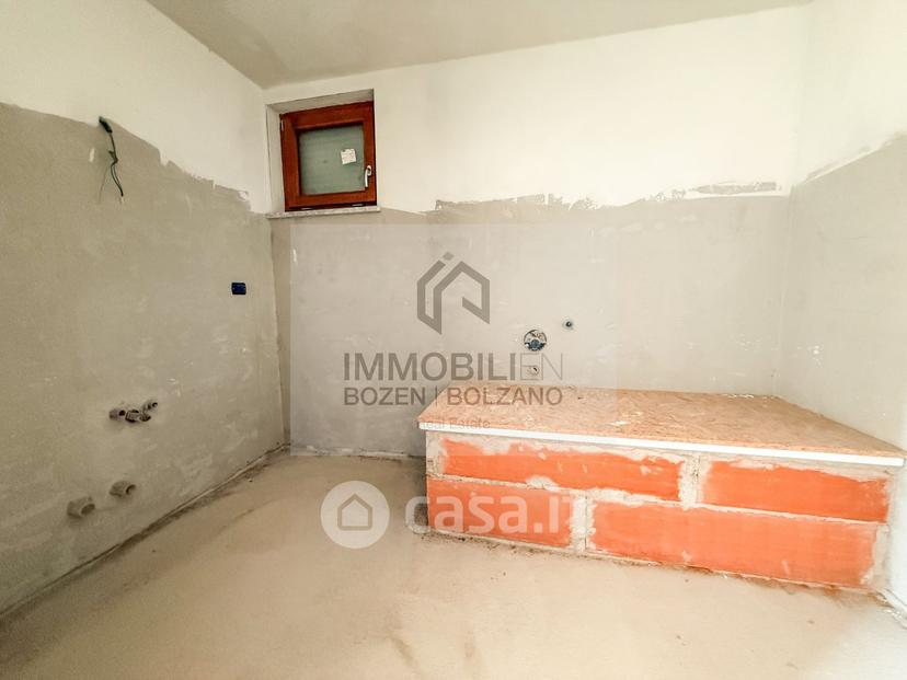 Quadrilocale in Via Brennero 25 /a — foto 3 di 19