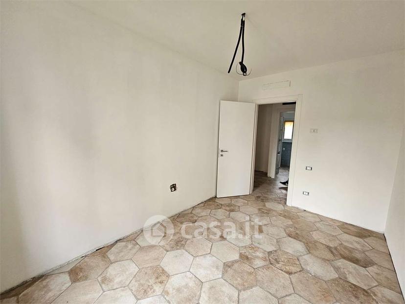 Villa in Via Goffredo Mameli — foto 31 di 36