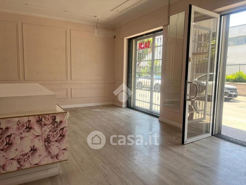 Bilocale in Via Zara 49 — foto 22 di 22
