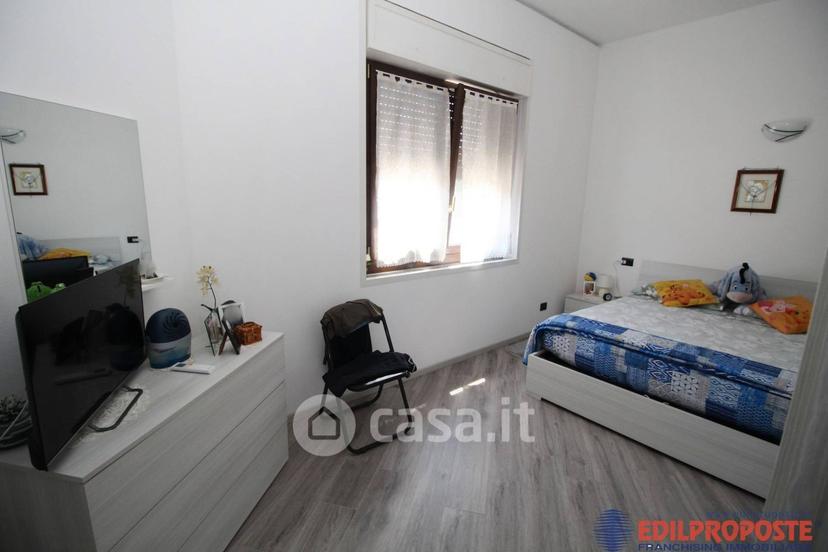 Bilocale in Via dei Caduti — foto 15 di 15