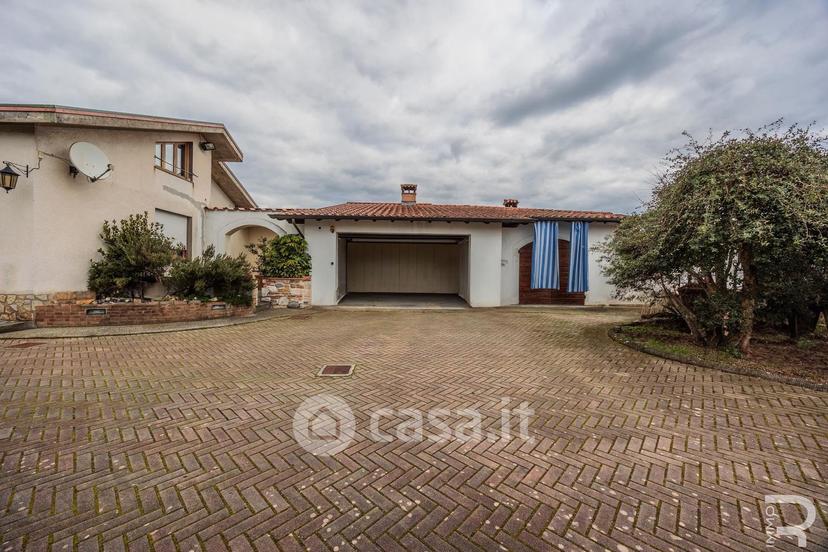 Villa in Via Mozza di Barga — foto 36 di 47