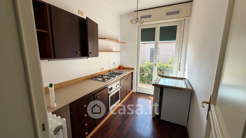 Trilocale in Via Monsignor G. Rizzi 58 — foto 32 di 37