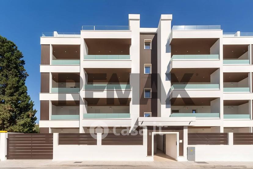 Quadrilocale in Via dei Giunchi 11 — foto 8 di 39