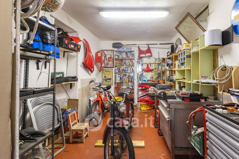 Villa in Via Giulio Pogiani 3 — foto 35 di 44