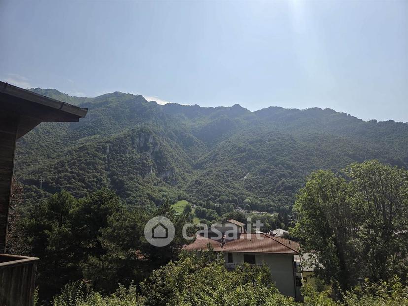 Villa in Via Massimo d'Azeglio 4 — foto 38 di 55