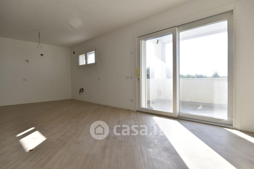 Quadrilocale in Via Don P. Andolfatto 145 — foto 4 di 11