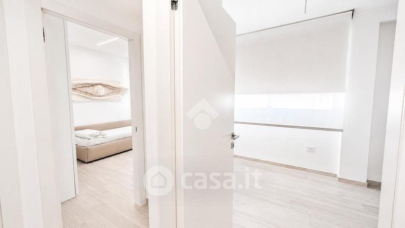 Quadrilocale in Via Fratelli Cairoli 49 — foto 21 di 31