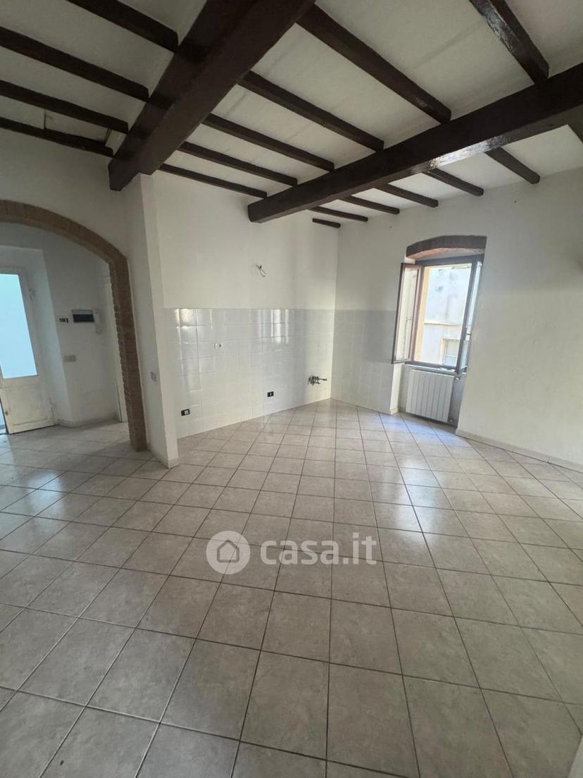 Trilocale in Vicolo Ugo Bassi 1 — foto 12 di 29