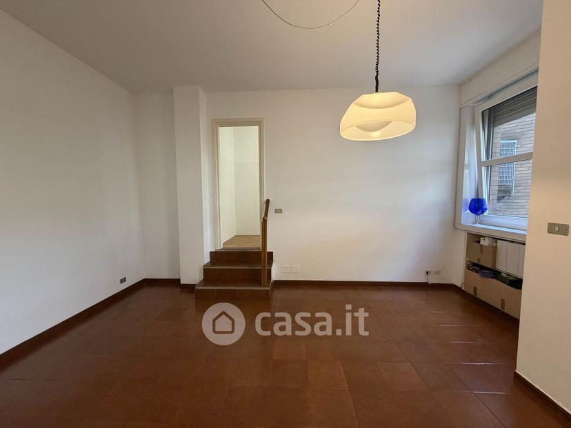 Trilocale in Viale Andrea Doria 17
