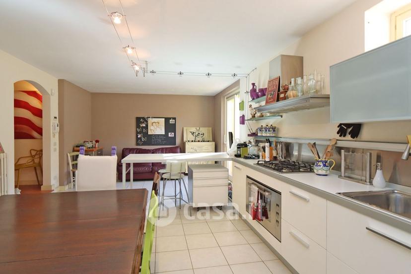 Villa in Viale Alcide de Gasperi 2 — foto 6 di 34