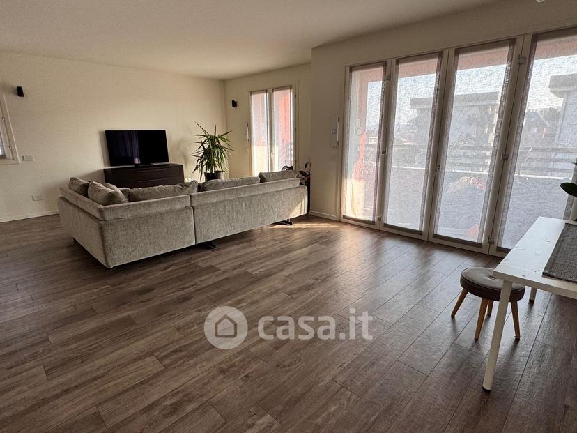 Trilocale in Via Don Luigi Sturzo 19 — foto 19 di 49