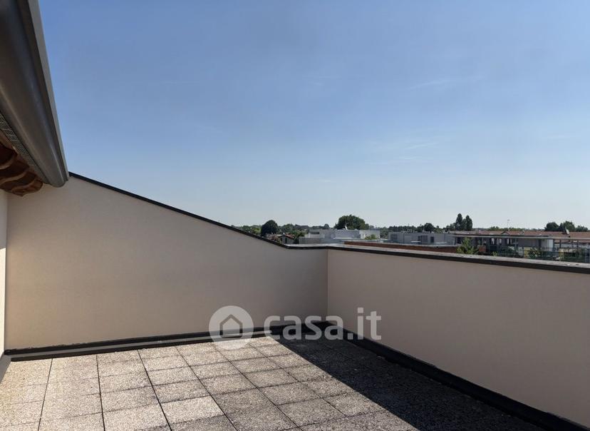 Trilocale in Via Aquileia — foto 24 di 30