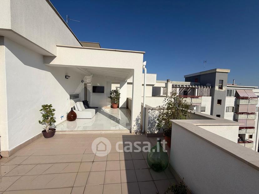 Quadrilocale in Viale Europa 61 — foto 2 di 21
