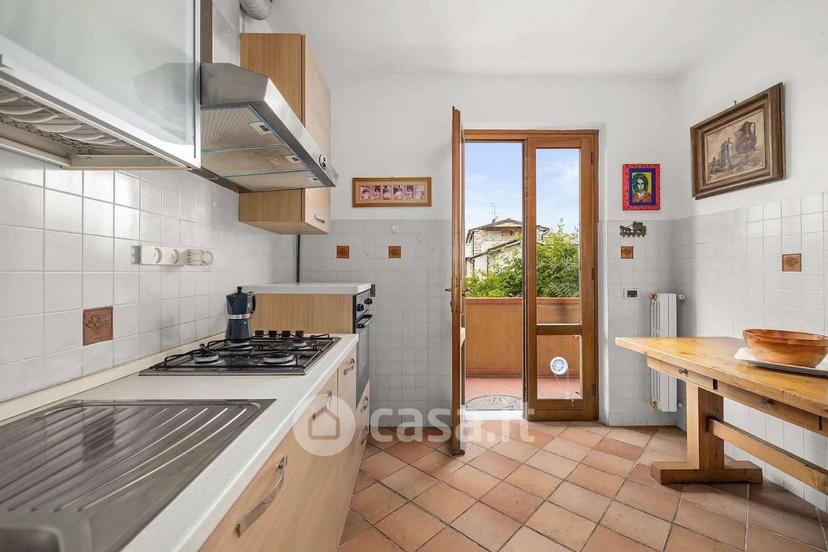 Villa in Via Flli Cervi — foto 8 di 22