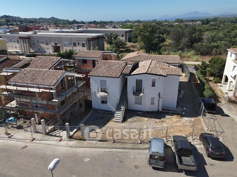 Trilocale in Via Sindaco Contu — foto 2 di 6