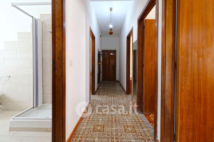 Quadrilocale in Via Radice 10 — foto 38 di 40