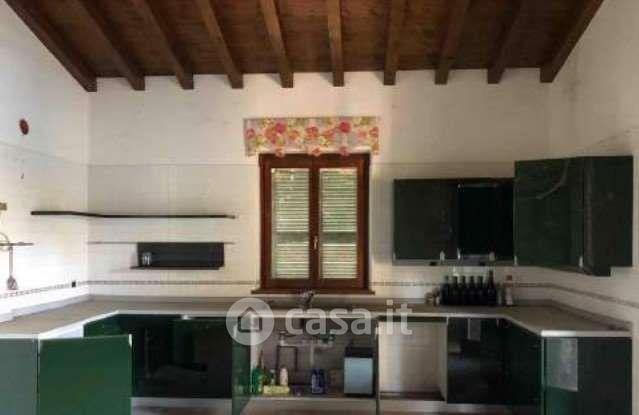 Villa in Via Enrico Millo — foto 28 di 33