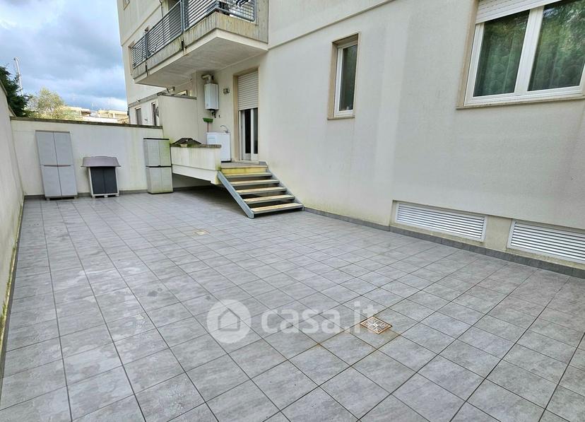 Quadrilocale in Via Giuseppe Saragat 17 — foto 14 di 28