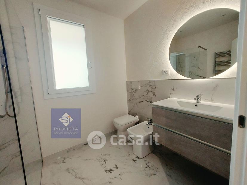 Trilocale in Via Lago di Nemi — foto 18 di 18