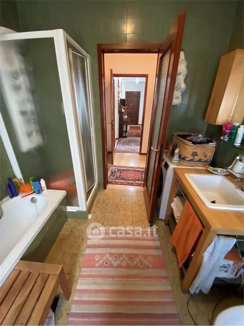 Trilocale in Via Carlo Alberto — foto 12 di 18