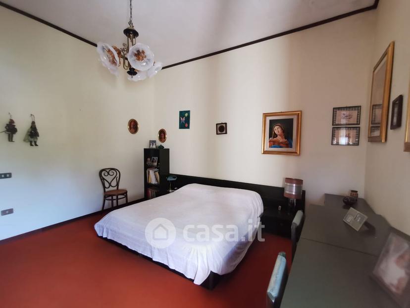 Villa in Via Ascanio Grandi 4 — foto 3 di 49