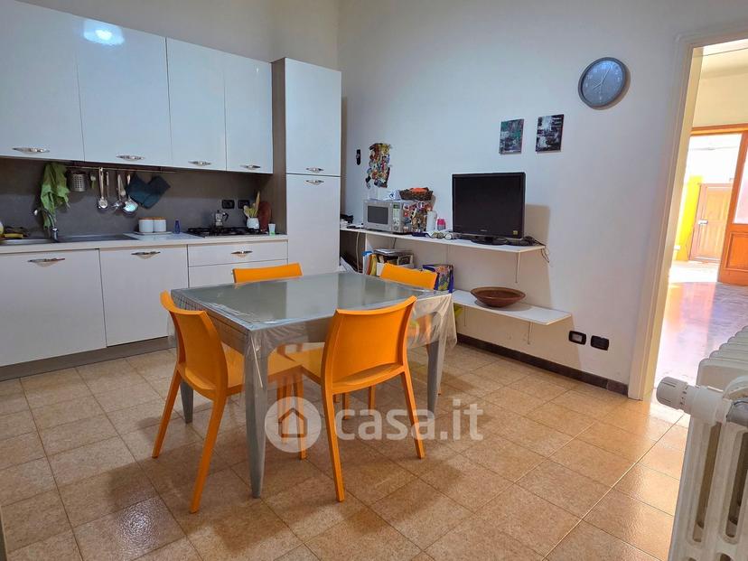 Quadrilocale in Via Toma 19 — foto 17 di 39
