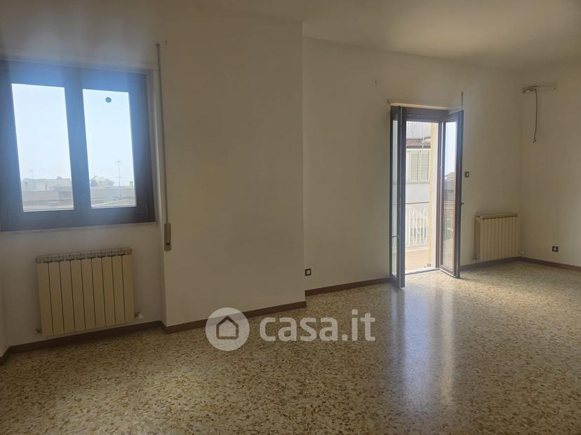 Quadrilocale in Via Fiamme Gialle — foto 15 di 26
